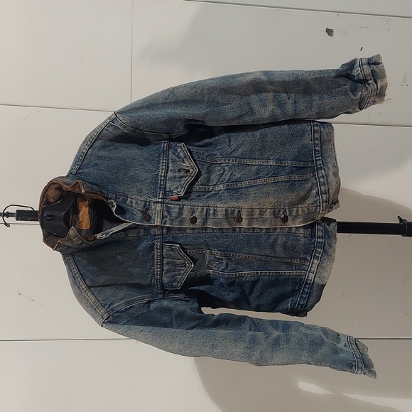Vintage Levi's Jacket - Picture 2 of 12